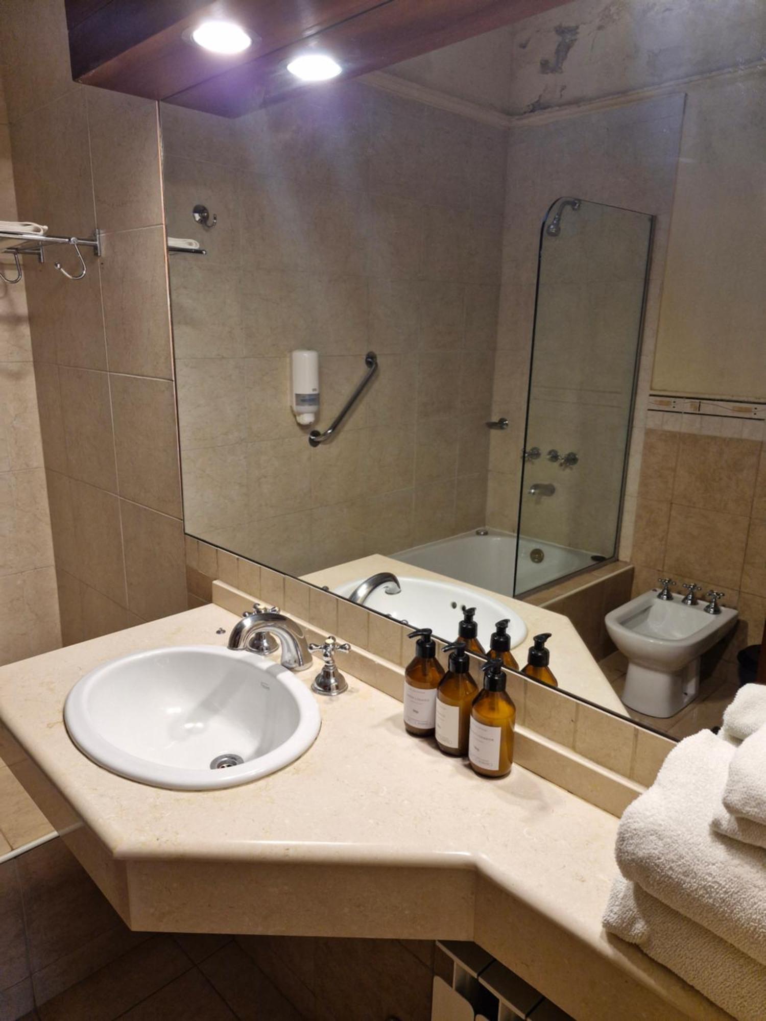 Hotel Blumig บียา เฮเนรัล เบลกราโน ภายนอก รูปภาพ
