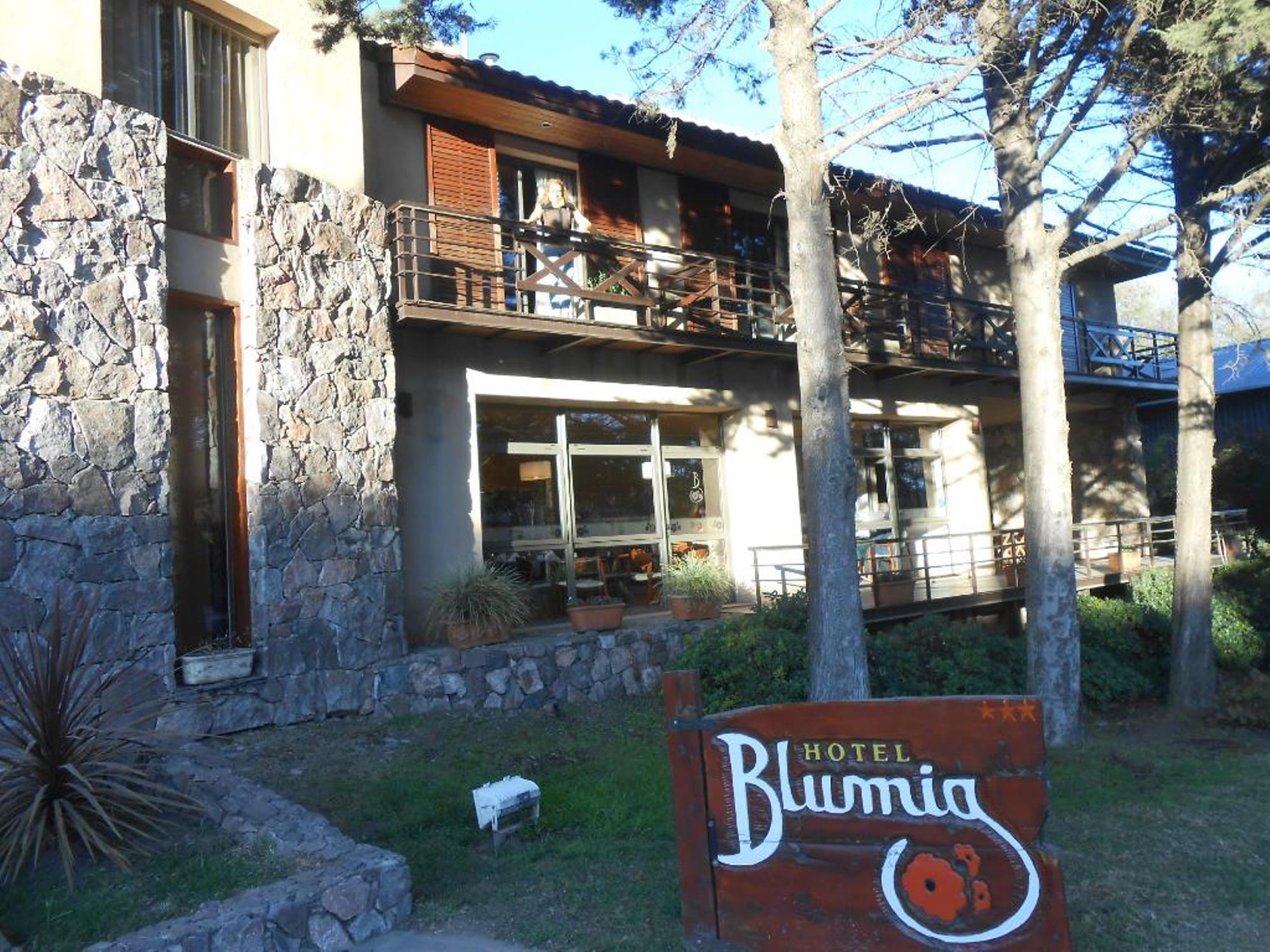 Hotel Blumig บียา เฮเนรัล เบลกราโน ภายนอก รูปภาพ