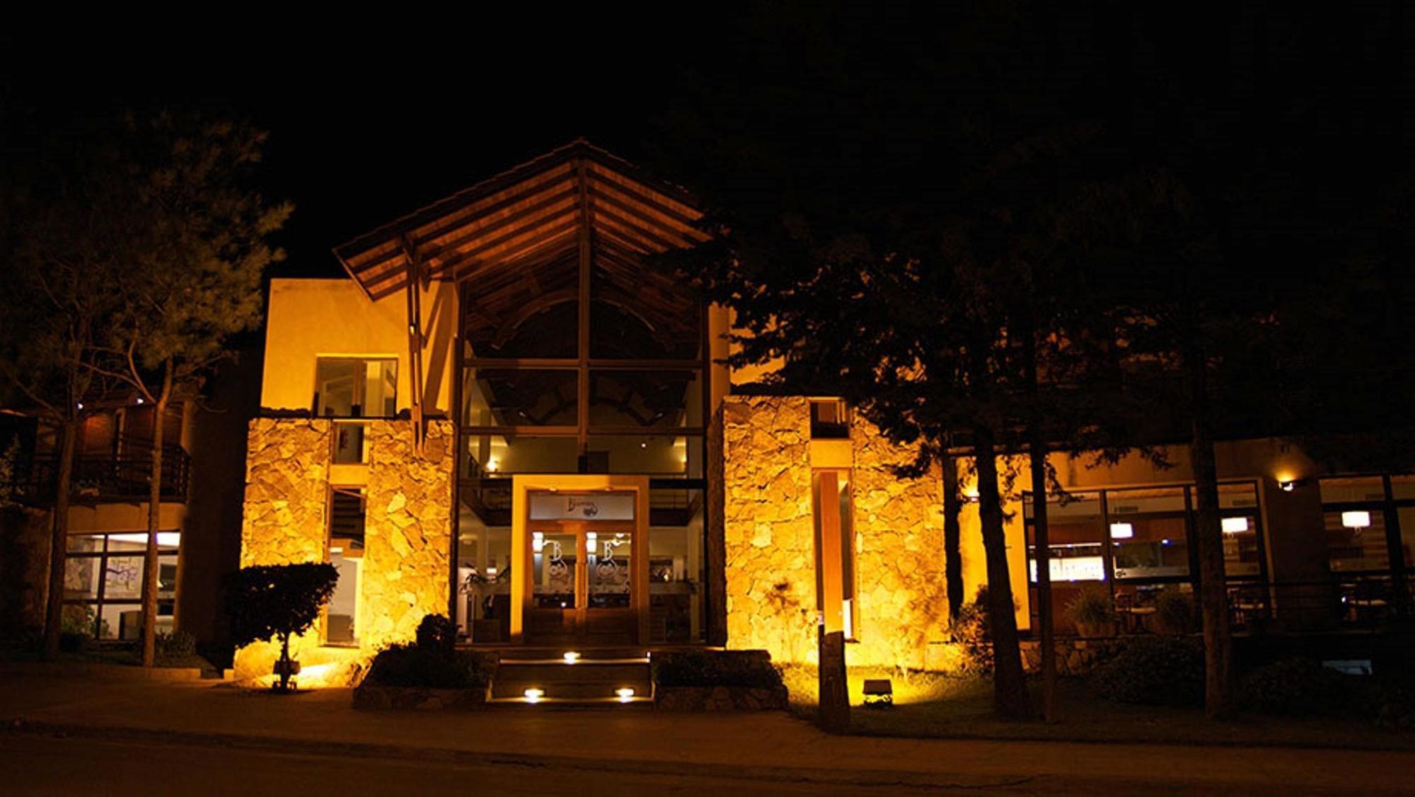 Hotel Blumig บียา เฮเนรัล เบลกราโน ภายนอก รูปภาพ